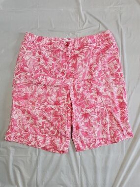 St. Aumont Pink Patterned Shorts Women's Size 12 Used